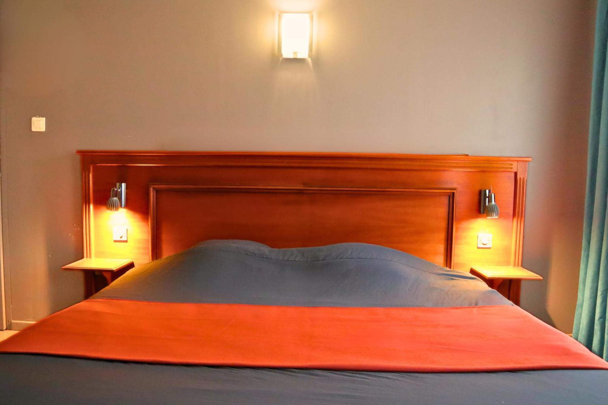Studios & Appartements Confortables Au Centre De Bourbourg - Gare A Proximite Ngoại thất bức ảnh