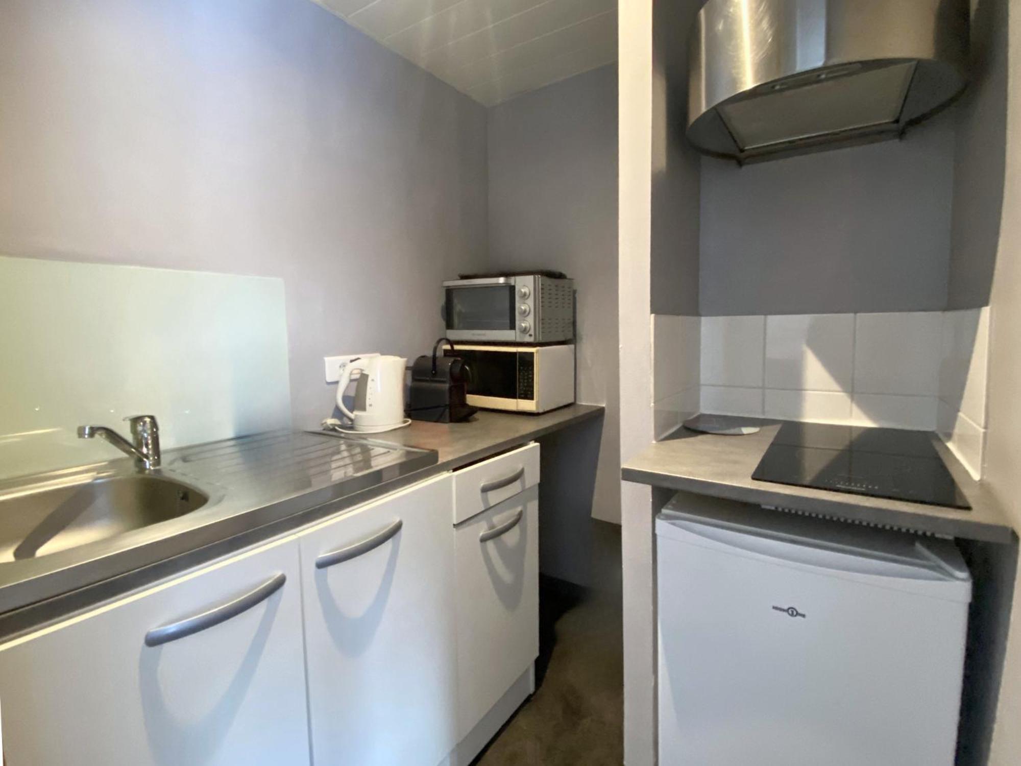 Studios & Appartements Confortables Au Centre De Bourbourg - Gare A Proximite Ngoại thất bức ảnh